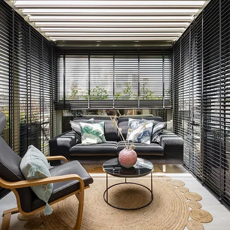 The Koi Apartment, #feelslikehome * Salonic