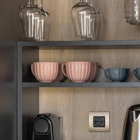 The Koi Apartment, #feelslikehome Apartament